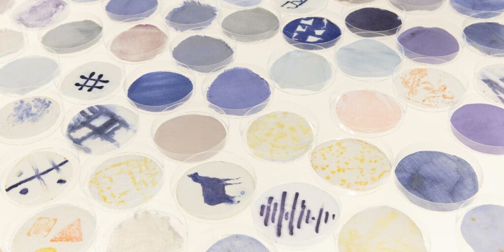 Growing Patterns Living Pigments by studio LIA