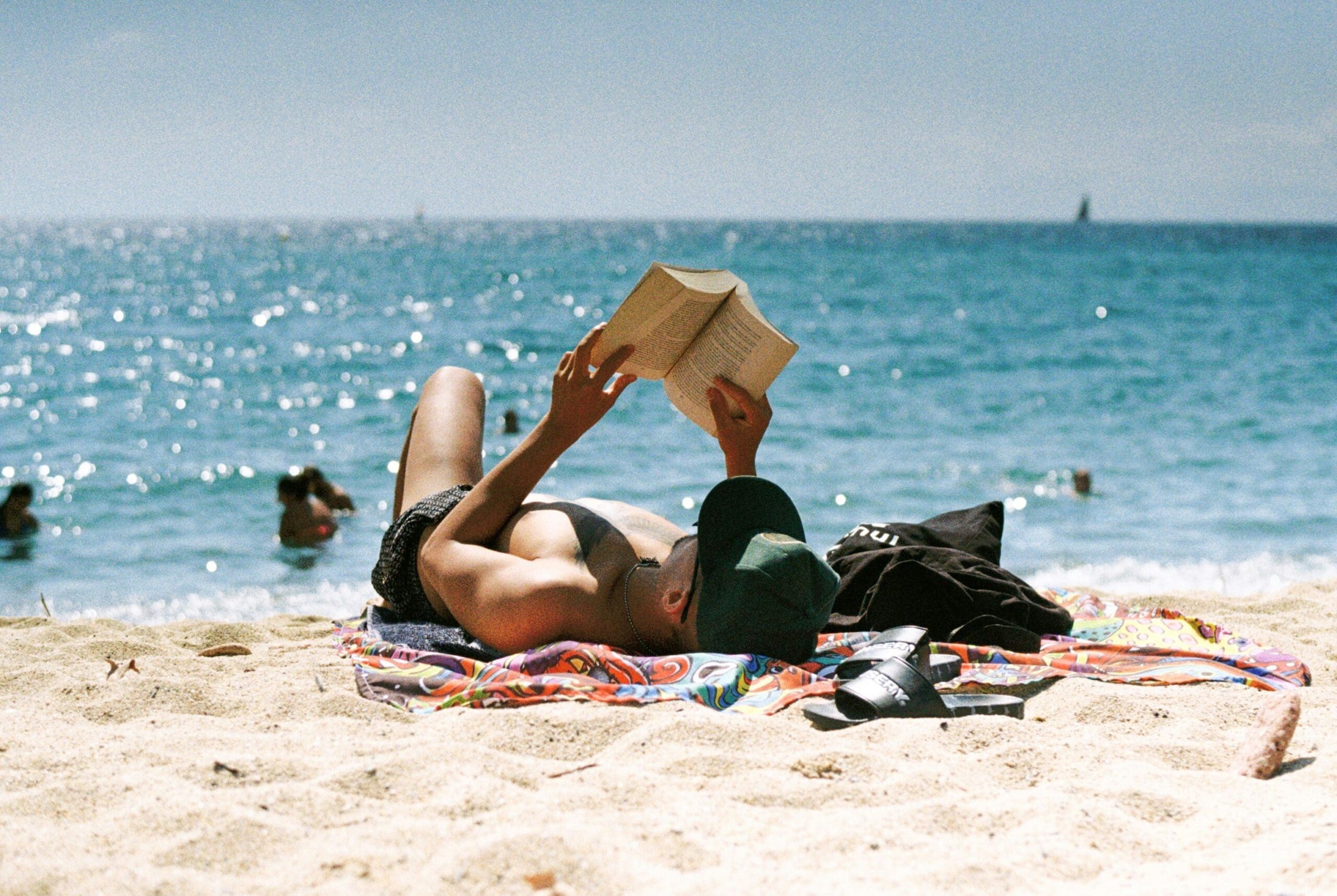 Moodbild Urlaubslektüre 2025 – Sommerbücher