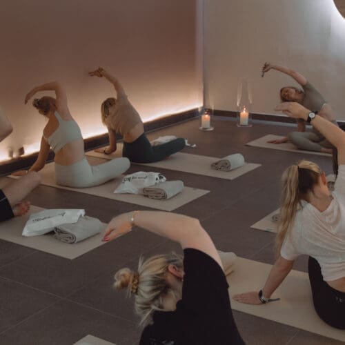 „Mindful Escape“ mit Trainerin Yvonne Bernhard von NO ENVY in der Therme Loipersdorf