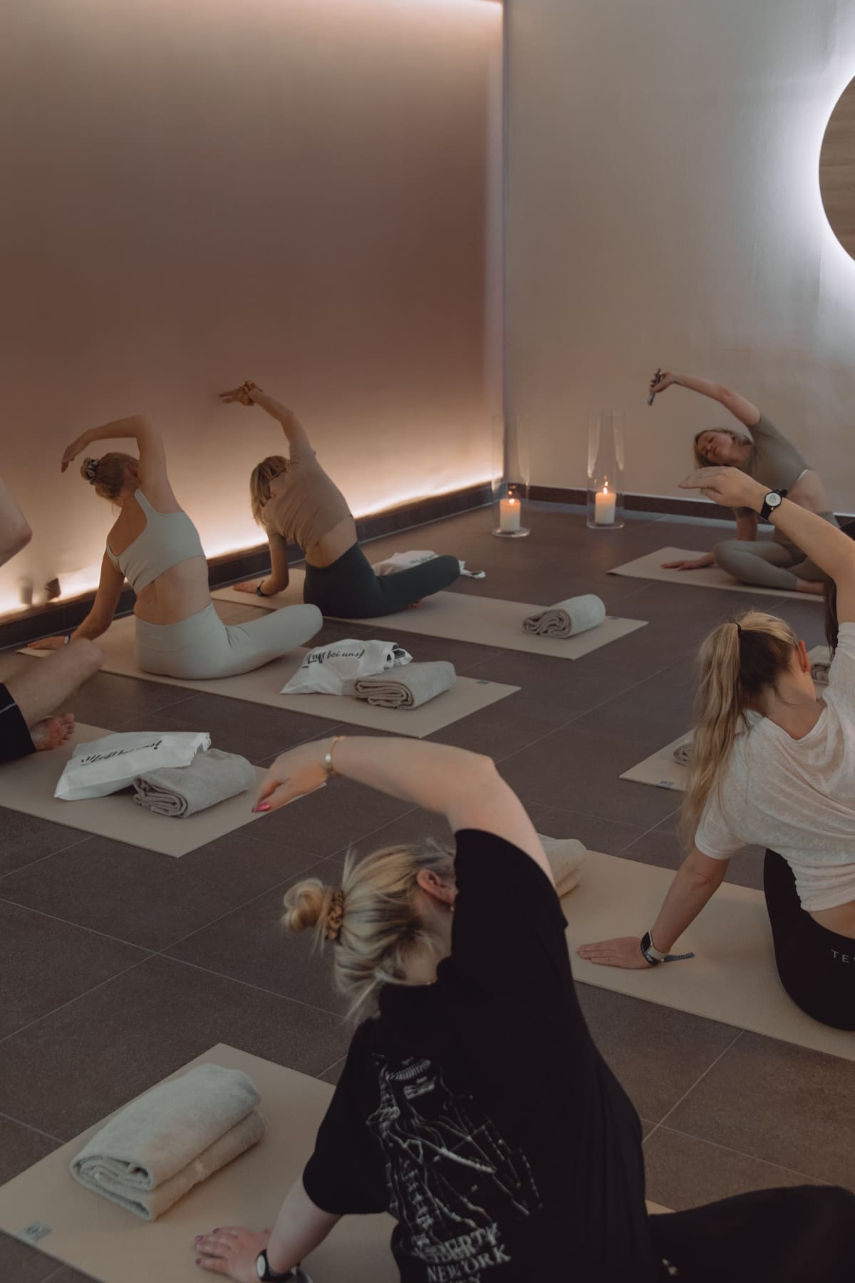 „Mindful Escape“ mit Trainerin Yvonne Bernhard von NO ENVY in der Therme Loipersdorf