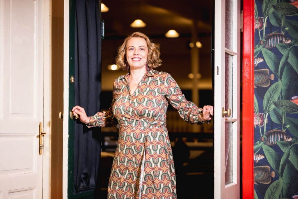 Alexa Oetzlinger hat die Wiener Kulisse vor vier Jahren mitten in der Krise übernommen.