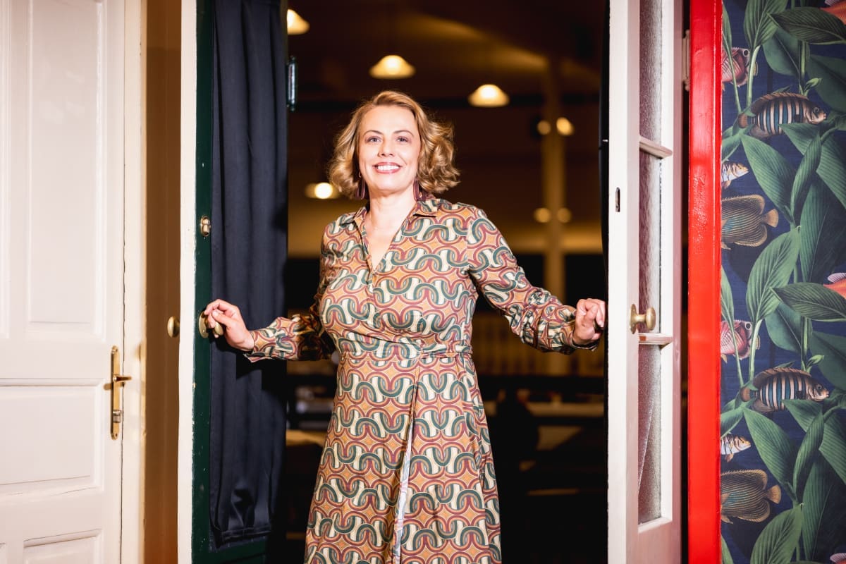 Alexa Oetzlinger hat die Wiener Kulisse vor vier Jahren mitten in der Krise übernommen.